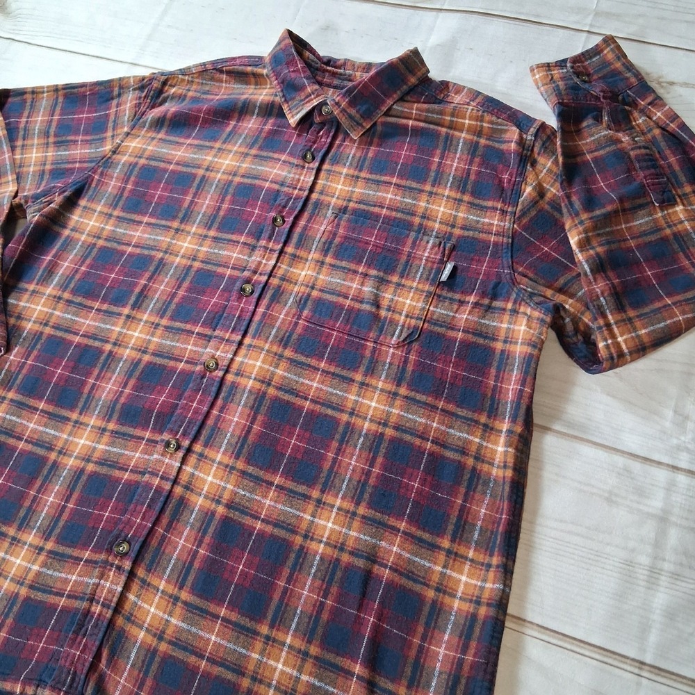 Eddie Bauer Flannel Shirt Mens XL Plaid Long Sleeve Button Front Chest Pocket